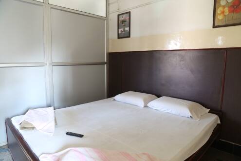 Hotel Madhuban Lodging, Guwahati 3